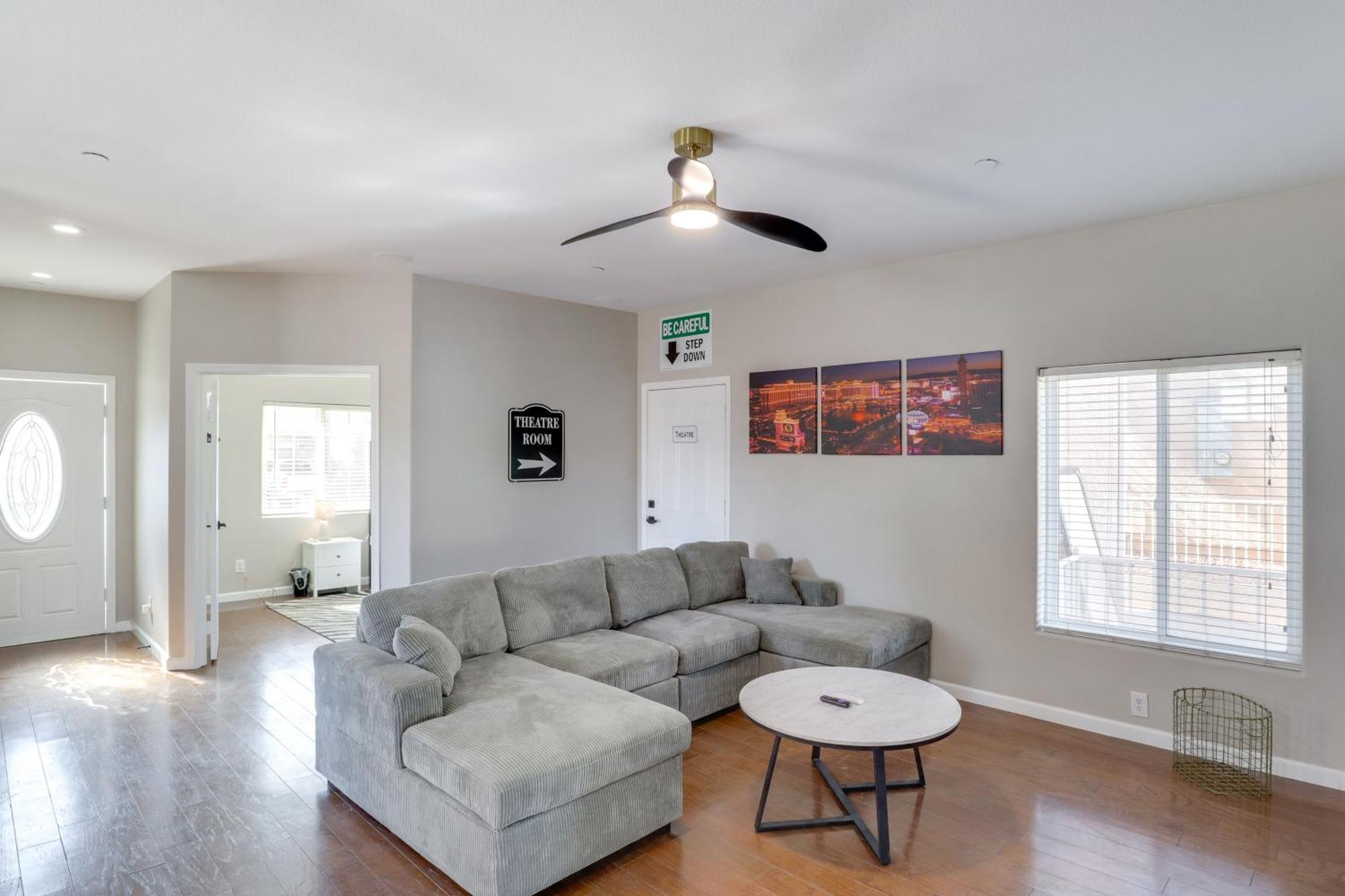 7 Mi To Fremont Street Spacious Vegas Home! Holiday home *